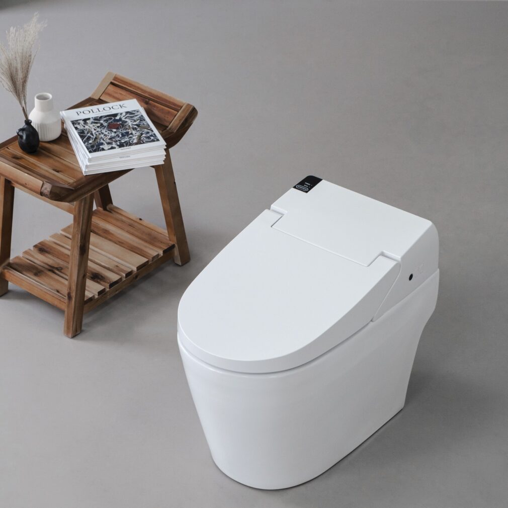 iKleen 2 Smart Toilet