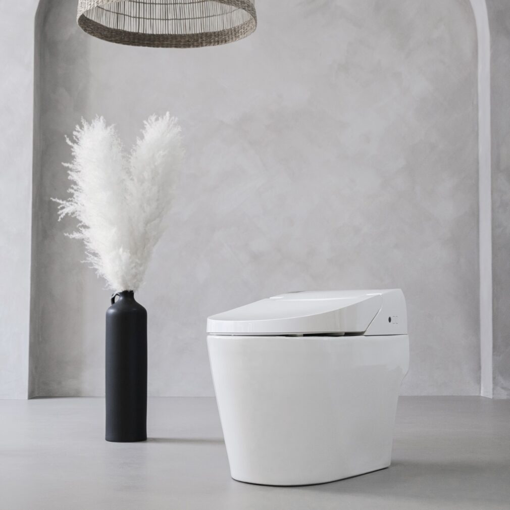 iKleen 2 Smart Toilet